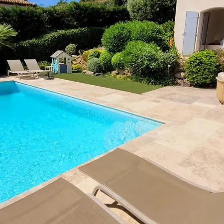 4p With Private Pool Near The Sea